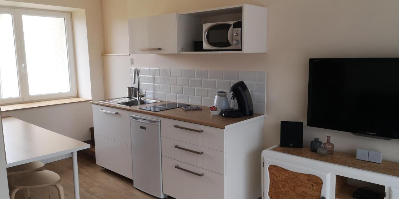 Comme A La Maison Clonas-sur-Vareze Luaran gambar